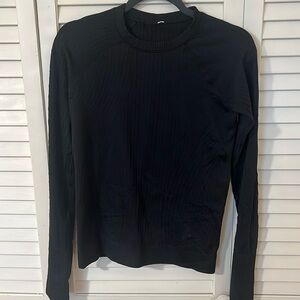 Lululemon black long sleeve